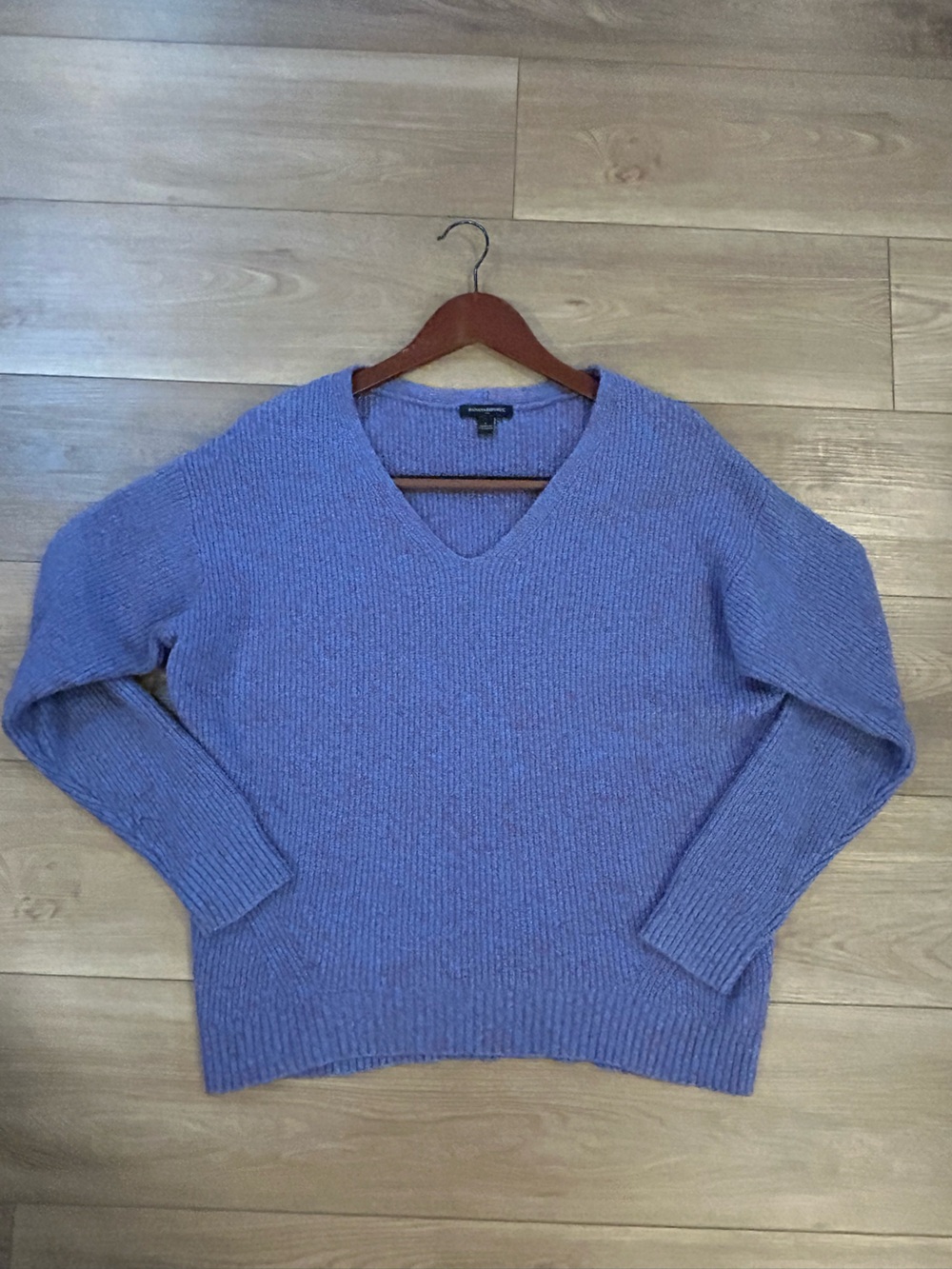 Banana Republic Textured Knit V Neck Sweater Blue/Purple Size L